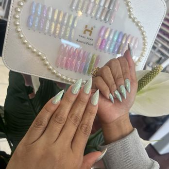 Rockstar Nails & Spa - Nail Salons Near Me - Huntsville, Alabama Rockstar Nails & Spa - Nail Salons Near Me - Huntsville, Alabama