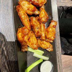 Buffalo wings tasty