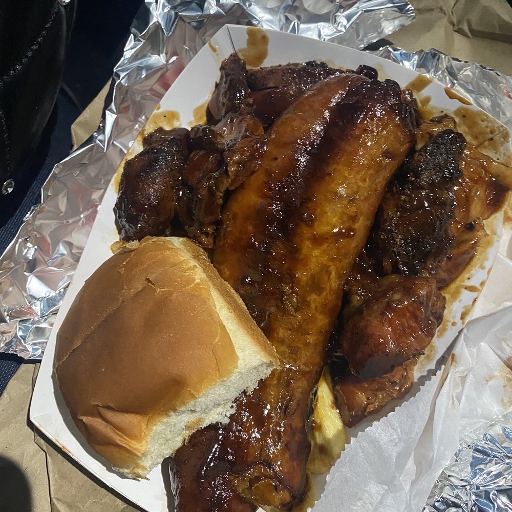 Rickettes - Turkey rib tips, spicy sausage link, fries and roll - Barbeque Near Me - Atlanta, Georgia Rickettes - Turkey rib tips, spicy sausage link, fries and roll - Barbeque Near Me - Atlanta, Georgia