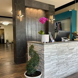 Divine Nail Lounge and Spa - Receptionist.
