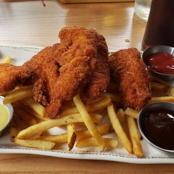 Stanley Park Brewing - House made panko breaded chicken tenders, sea salt fries and honey mustard dip - Brewpubs Near Me - Vancouver, British Columbia Stanley Park Brewing - House made panko breaded chicken tenders, sea salt fries and honey mustard dip - Brewpubs Near Me - Vancouver, British Columbia