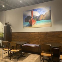 SHINthai - Inside