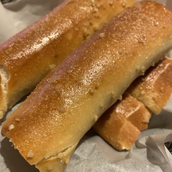 Oscar's Brewing Company - Gotta get the OBC Breadsticks Plate! - Breweries Near Me - Temecula, California Oscar's Brewing Company - Gotta get the OBC Breadsticks Plate! - Breweries Near Me - Temecula, California