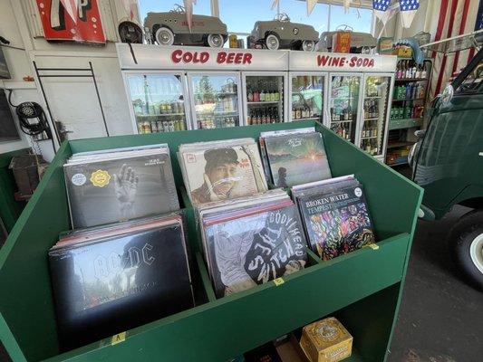 Jack’s Filling Station by null