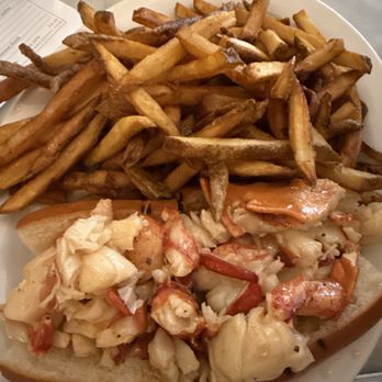 Neptune Oyster - Lobster roll - Seafood Near Me - Boston, Massachusetts