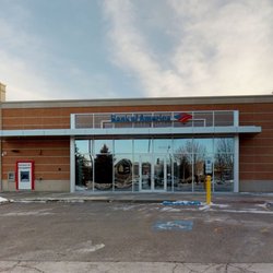 Bank of America Financial Center - Storefront