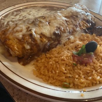Patron's Mexican Bar & Grill - Chile Colorado Burrito - Mexican Near Me - Valencia, California Patron's Mexican Bar & Grill - Chile Colorado Burrito - Mexican Near Me - Valencia, California