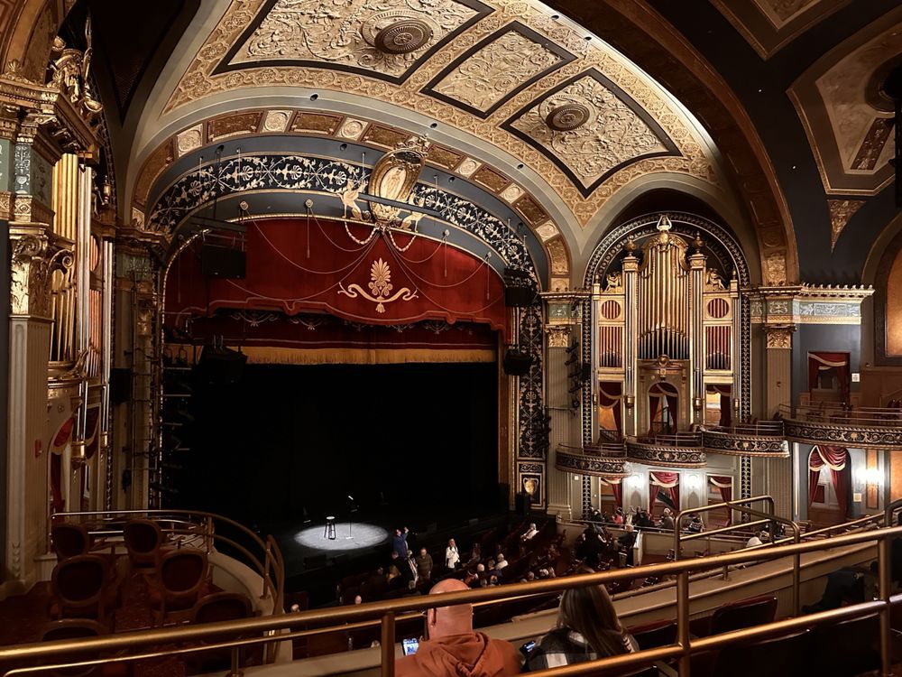 PALACE THEATER Updated May 2024 74 Photos & 38 Reviews