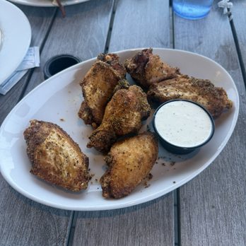 Kinkaider Brewing Company - Buffalo lemon pepper wings - Breweries Near Me - Broken Bow, Nebraska