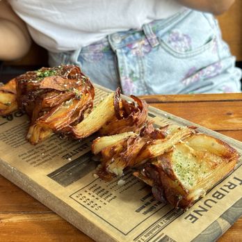 Farmhouse Cafe - Breakfast & Brunch Near Me - Honolulu, Hawaii