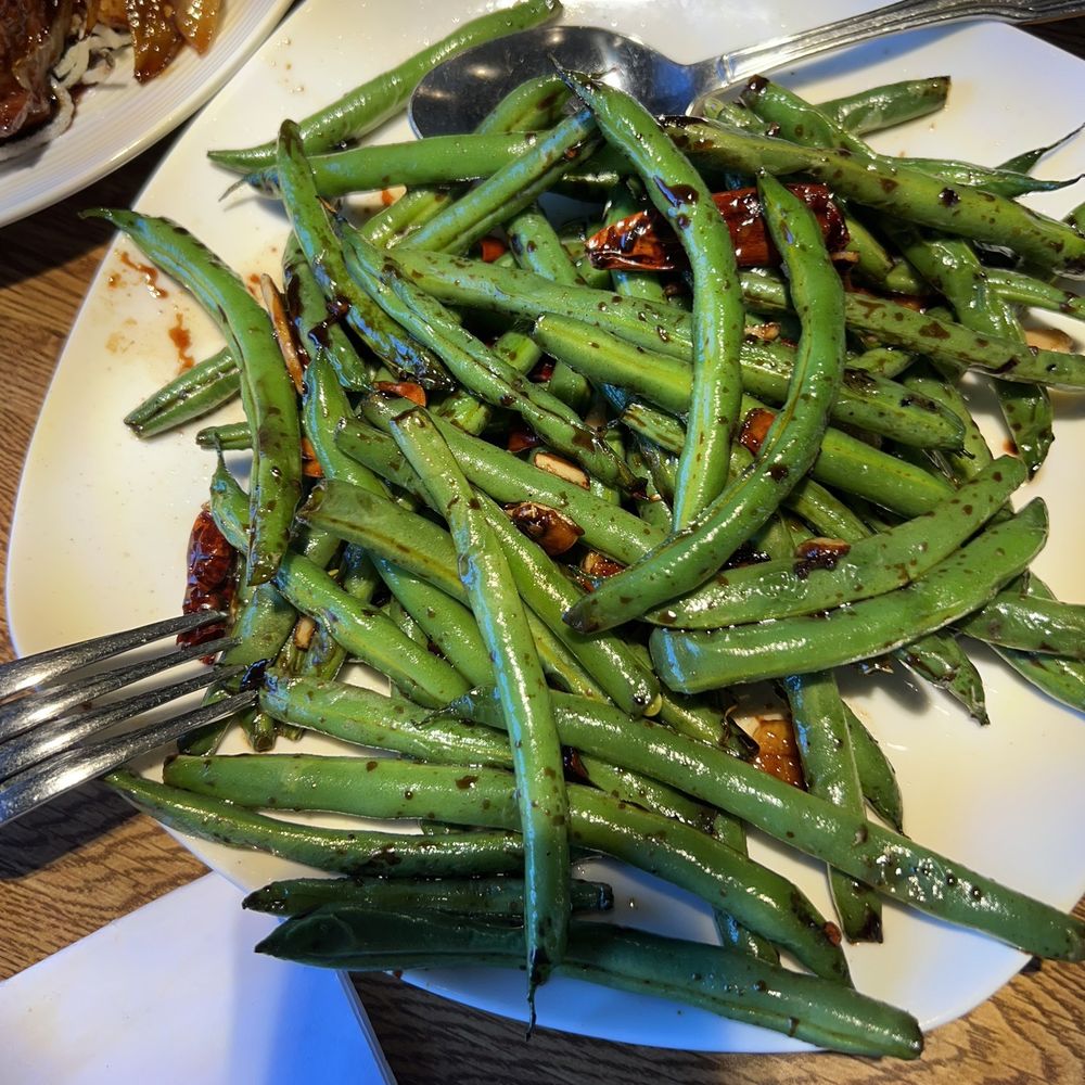 Red Ginger Asian Cuisine - String Chili Garlic Green Bean - Asian Fusion Near Me - Bellingham, Washington Red Ginger Asian Cuisine - String Chili Garlic Green Bean - Asian Fusion Near Me - Bellingham, Washington