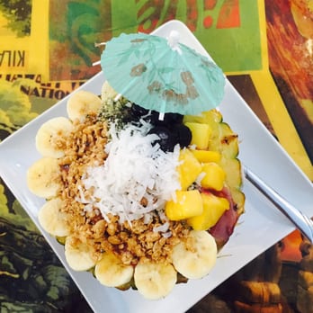 Makani's Magic Pineapple Shack - #alohaacaibowl I'm in love!!! - Juice Bars & Smoothies Near Me - Hilo, Hawaii