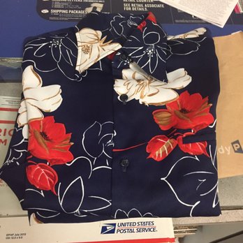 Goodwill Hawaii - This awesome vintage aloha shirt was like $7!! - Thrift Stores Near Me - Honolulu, Hawaii Goodwill Hawaii - This awesome vintage aloha shirt was like $7!! - Thrift Stores Near Me - Honolulu, Hawaii