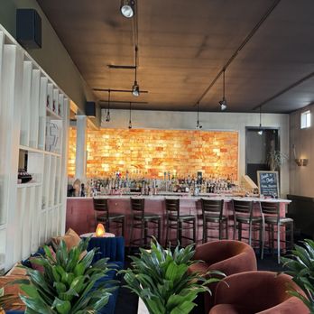 Pink Salt Restaurant - Peruvian Near Me - Seattle, Washington