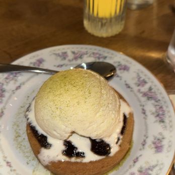 The Dunbar - Berry doobie cookie - New American Near Me - Gainesville, Florida