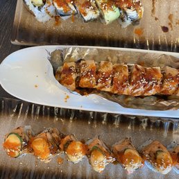 Top to bottom: Lion King Roll, Dragon Roll (warm), Royal Roll (toro with jalepeno) Top to bottom: Lion King Roll, Dragon Roll (warm), Royal Roll (toro with jalepeno)