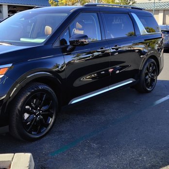 First Kia - 2022 Kia Carnival SX - Car Dealers Near Me - Simi Valley, California