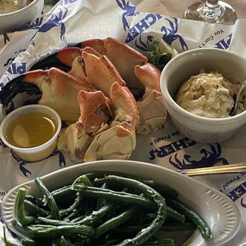 Pinchers - Jumbo stone crab, garlic mash and locally grown garlic green beans - Seafood Near Me - Fort Myers, Florida