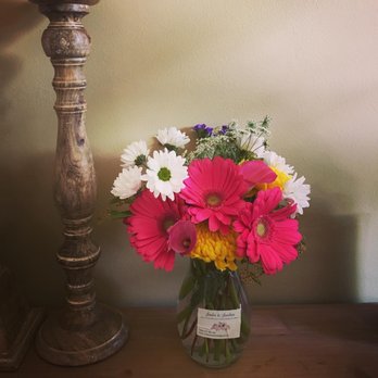 GB Blooms and woods - Floral Designers Near Me GB Blooms and woods - Floral Designers Near Me
