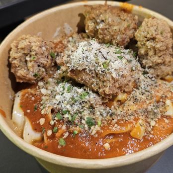 Pasta Viva - Viva Diva - meatballs and pomodoro - Italian Near Me - Irvine, California