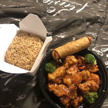 Chow Wok - H2. General Tso's Chicken A1. Pork Egg Rolls Fried Rice (16oz) - Chinese Near Me - Houston, Texas