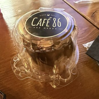 Cafe 86 -Roseville - Milo Cupcake - Desserts Near Me - Roseville, California