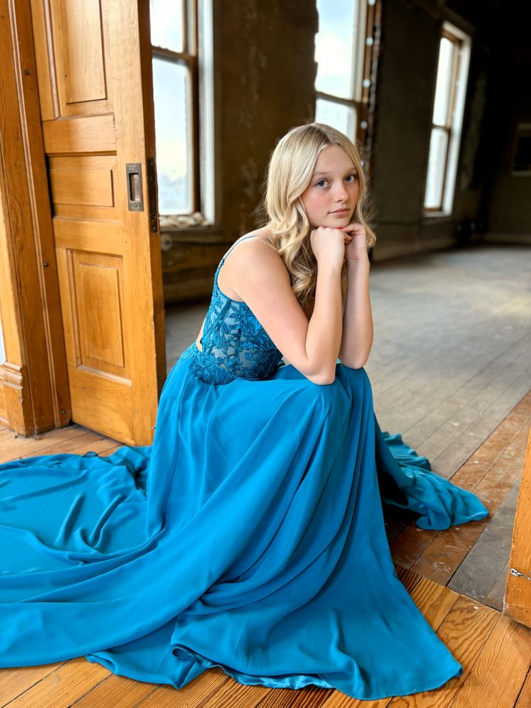 MARA PROM Updated January 2025 25 Photos 101 N Main St, Charles