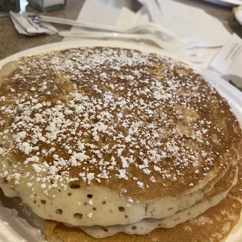 Koa Pancake House - Pancakes with macadamia nuts - Breakfast & Brunch Near Me - Honolulu, Hawaii Koa Pancake House - Pancakes with macadamia nuts - Breakfast & Brunch Near Me - Honolulu, Hawaii