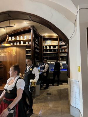 Hofbräuhaus München by null
