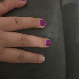 Gel nails only done two days ago and completely came off already. I would just be careful which technican you get, mine was rushing. Gel nails only done two days ago and completely came off already. I would just be careful which technican you get, mine was rushing.