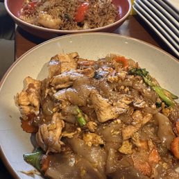 38. Street Fried Rice, 41. Pad See Ew 38. Street Fried Rice, 41. Pad See Ew