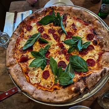 Lucali - Pepperoni pizza - Pizza Near Me - Brooklyn, New York Lucali - Pepperoni pizza - Pizza Near Me - Brooklyn, New York