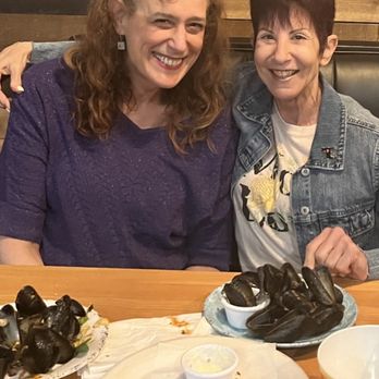 EGP Gastropub - Gastropubs Near Me - Oceanside, New York