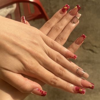 Aura Nails - nails done by linh - Nail Salons Near Me - San Antonio, Texas