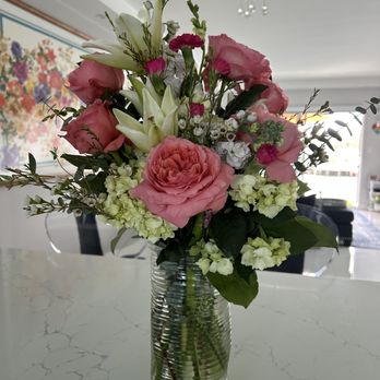 Tropical Elegance - Stunning Valentine's arrangement - Florists Near Me - Pompano Beach, Florida Tropical Elegance - Stunning Valentine's arrangement - Florists Near Me - Pompano Beach, Florida