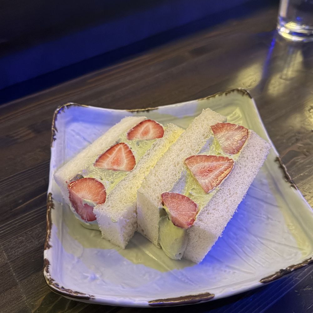 Strawberry matcha sando Strawberry matcha sando