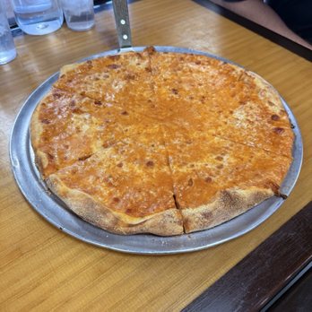 Lucino's Pizza - Cheese pizza with vodka sauce - Pizza Near Me - Las Vegas, Nevada