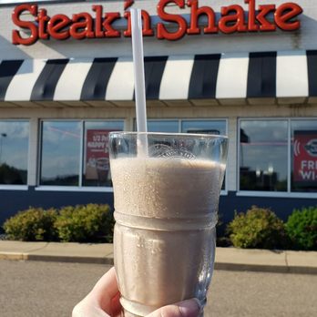 Steak ’n Shake - Classic steak burger & milkshake...only 5 hour drive! - Fast Food Near Me - St. Clairsville, Ohio Steak ’n Shake - Classic steak burger & milkshake...only 5 hour drive! - Fast Food Near Me - St. Clairsville, Ohio