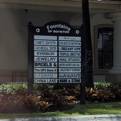 Fountains of Boynton - Fountains of Boynton shopping center