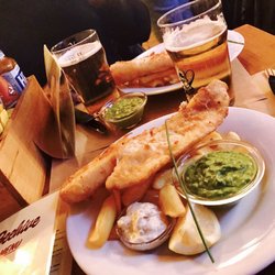 The Beehive - Fish & Chips! Great food, great pub!