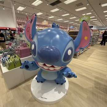 Miniso - Accessories Near Me - Rancho Cucamonga, California Miniso - Accessories Near Me - Rancho Cucamonga, California