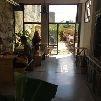 Fábrica Coffee Roasters - Coffee & Tea Near Me - Porto, 13 Fábrica Coffee Roasters - Coffee & Tea Near Me - Porto, 13
