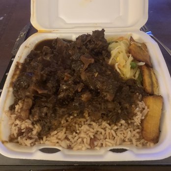 Culcha Juice Bar Lounge - Large oxtail - Caribbean Near Me - Haledon, New Jersey