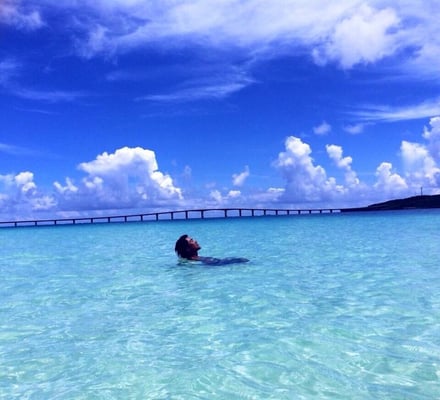 Yonaha Beach by null