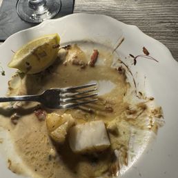 I forgot to take a picture. Food was good. It was scallops and mashed potatoes. I forgot to take a picture. Food was good. It was scallops and mashed potatoes.
