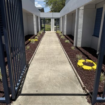 Devon Aire K-8 Center - Elementary Schools Near Me - Miami, Florida Devon Aire K-8 Center - Elementary Schools Near Me - Miami, Florida