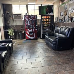 Corona's Auto Parts