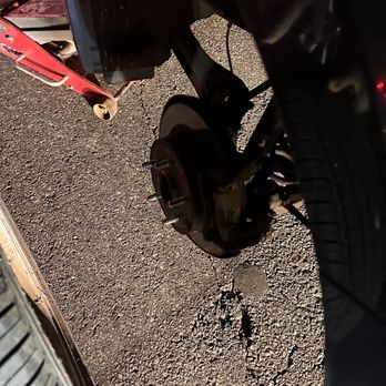 Emil's All Tire - Not a single lug nut on the floor or anywhere... - Tires Near Me - Brooklyn, New York Emil's All Tire - Not a single lug nut on the floor or anywhere... - Tires Near Me - Brooklyn, New York