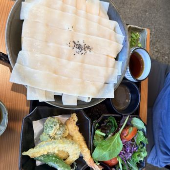 Tsurukawa Udon - Black sesame cold udon set - Japanese Near Me - Tustin, California Tsurukawa Udon - Black sesame cold udon set - Japanese Near Me - Tustin, California