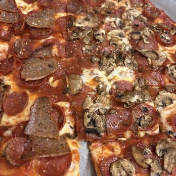 Rubino's Pizza - Pizza Near Me - Columbus, Ohio Rubino's Pizza - Pizza Near Me - Columbus, Ohio